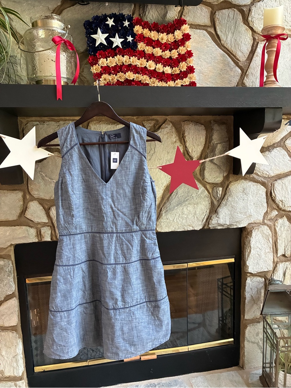 GAP Chambray V-Neck Sleeveless Dress in Denim Blue